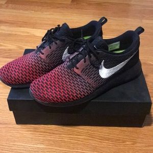 Flyknit Roshe One 11.5